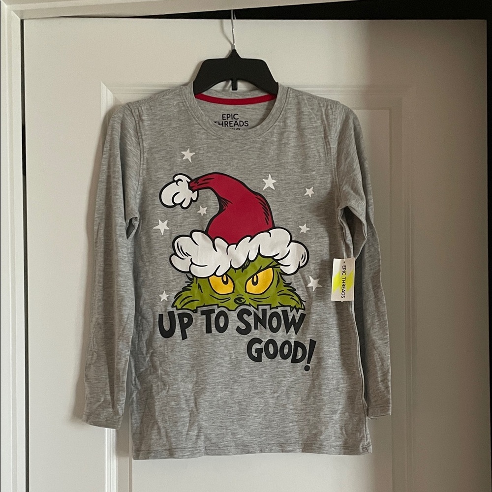 Epic Threads Gray Holiday Long Sleeve Tee(702)